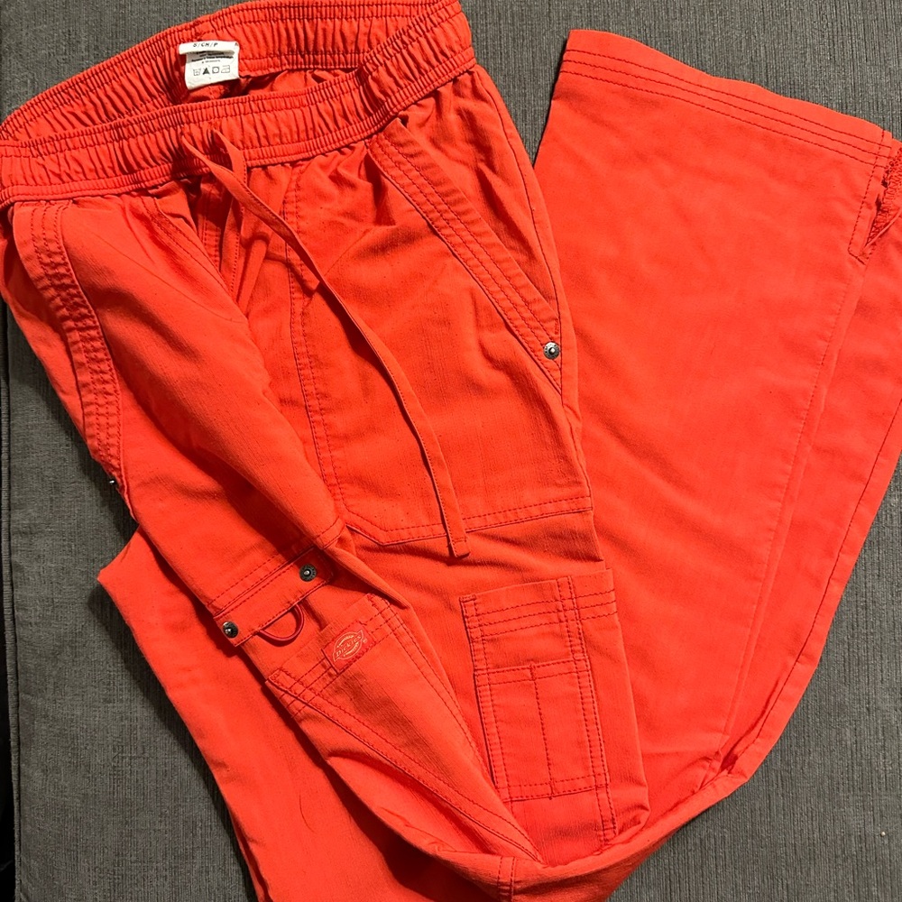 Scrub Bottoms